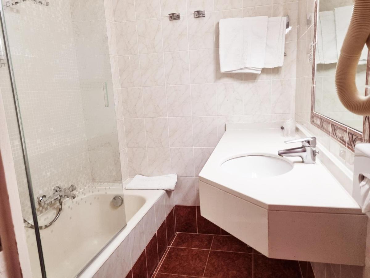 Hotel Carlton Nice, Fully Renovated Room photo